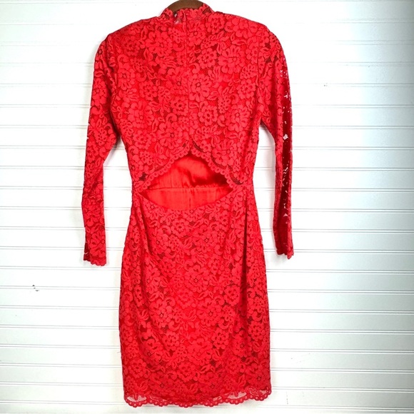 H&M Women’s Red Lace Dress Long sleeve Open Back Knee Length Gold label Sz 4 - Picture 14 of 14